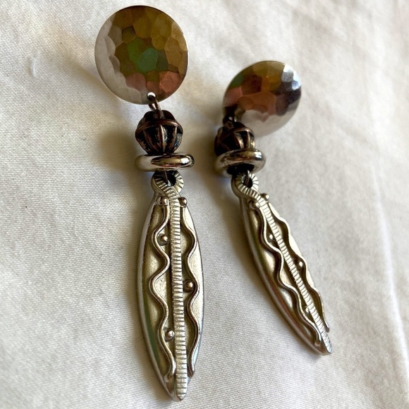 Silver Tone Metallic Tribal Pattern Dangling Earrings - Picture 5 of 9
